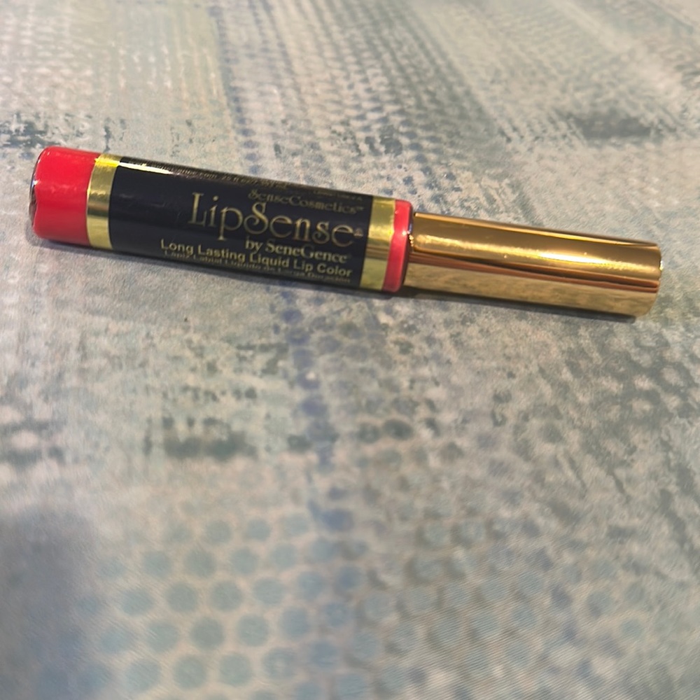 LipSense lip stain sealed strawberry shortcake